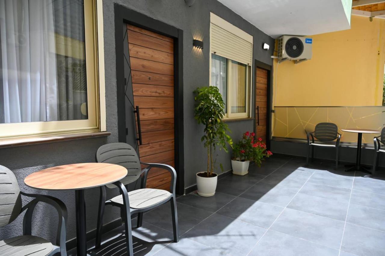 Andi Apartments Durrës Eksteriør billede