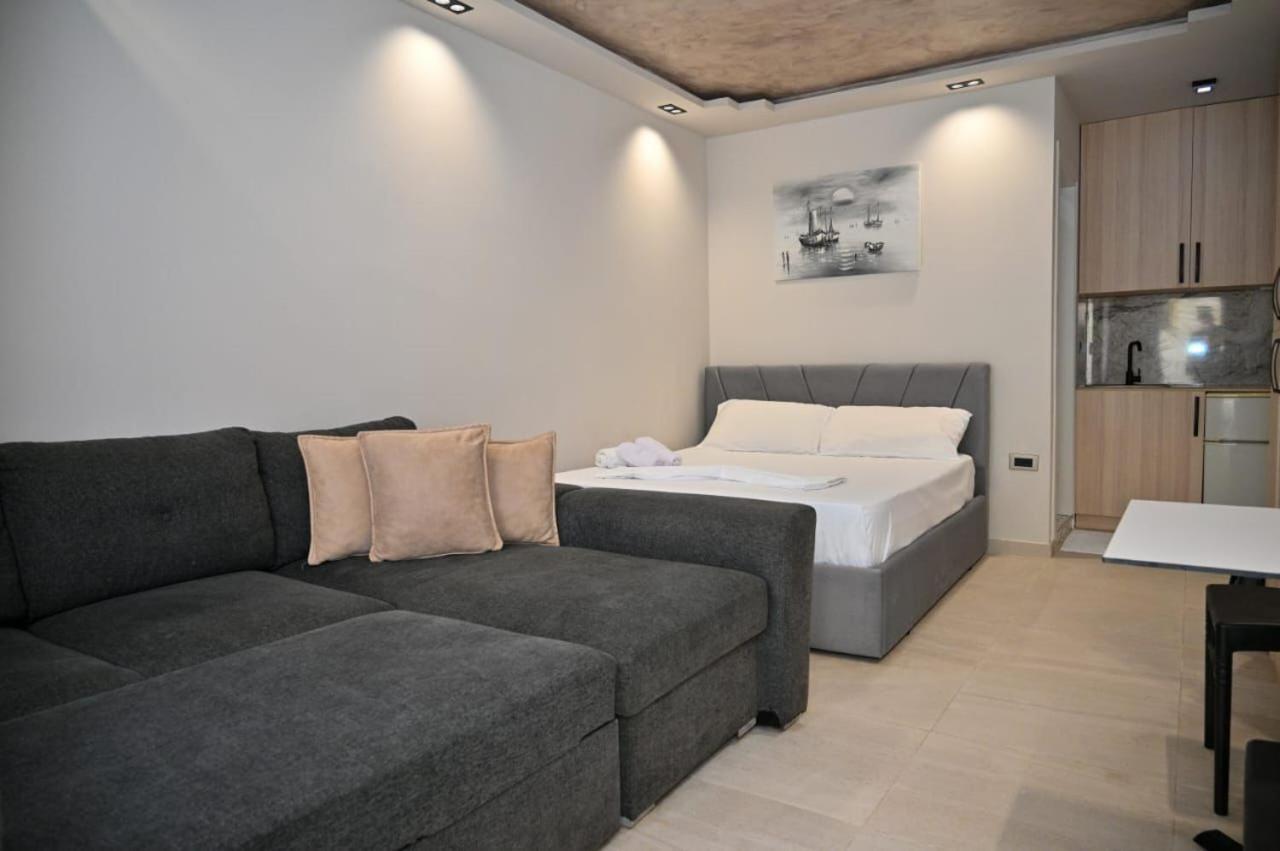 Andi Apartments Durrës Eksteriør billede